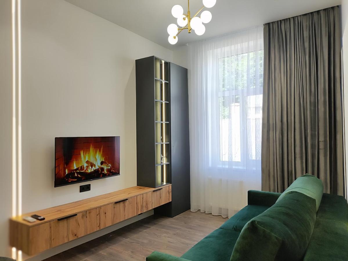 "M&D Apartmentslviv" Old City Pylnykarska,4 6Person Exterior photo